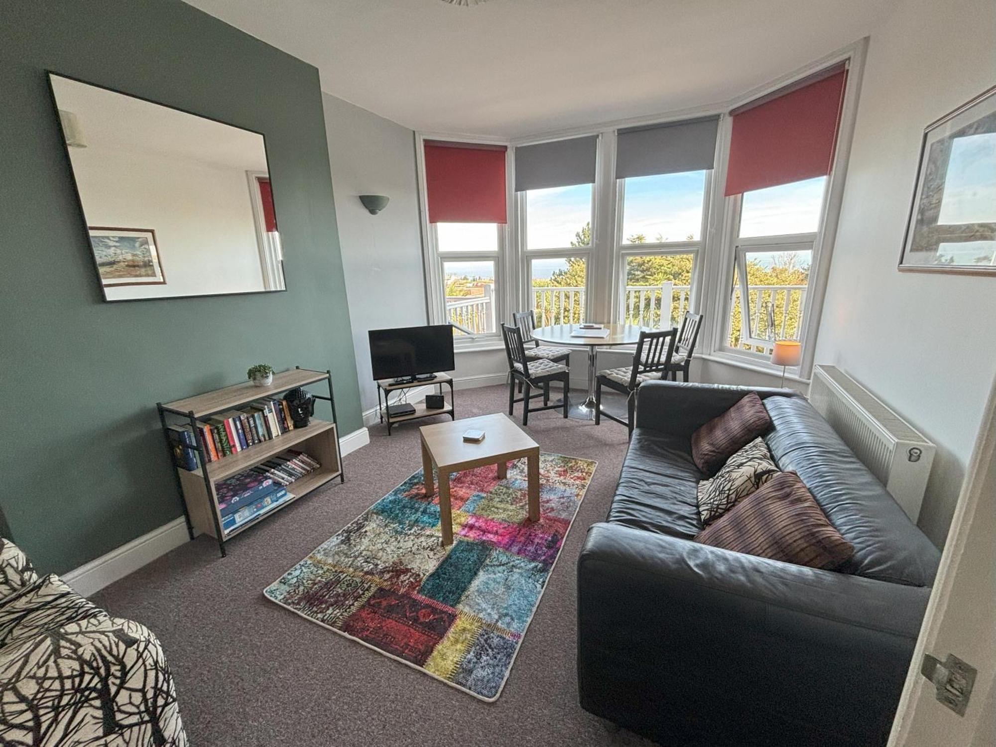Seabreeze Apartment Eastbourne Exteriör bild