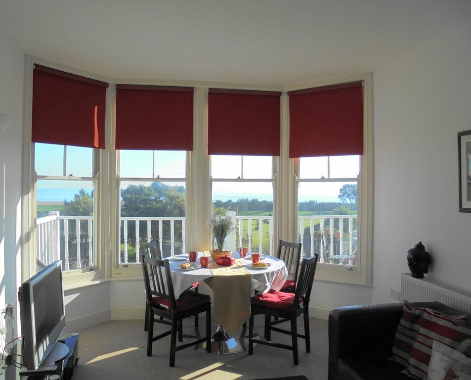 Seabreeze Apartment Eastbourne Exteriör bild